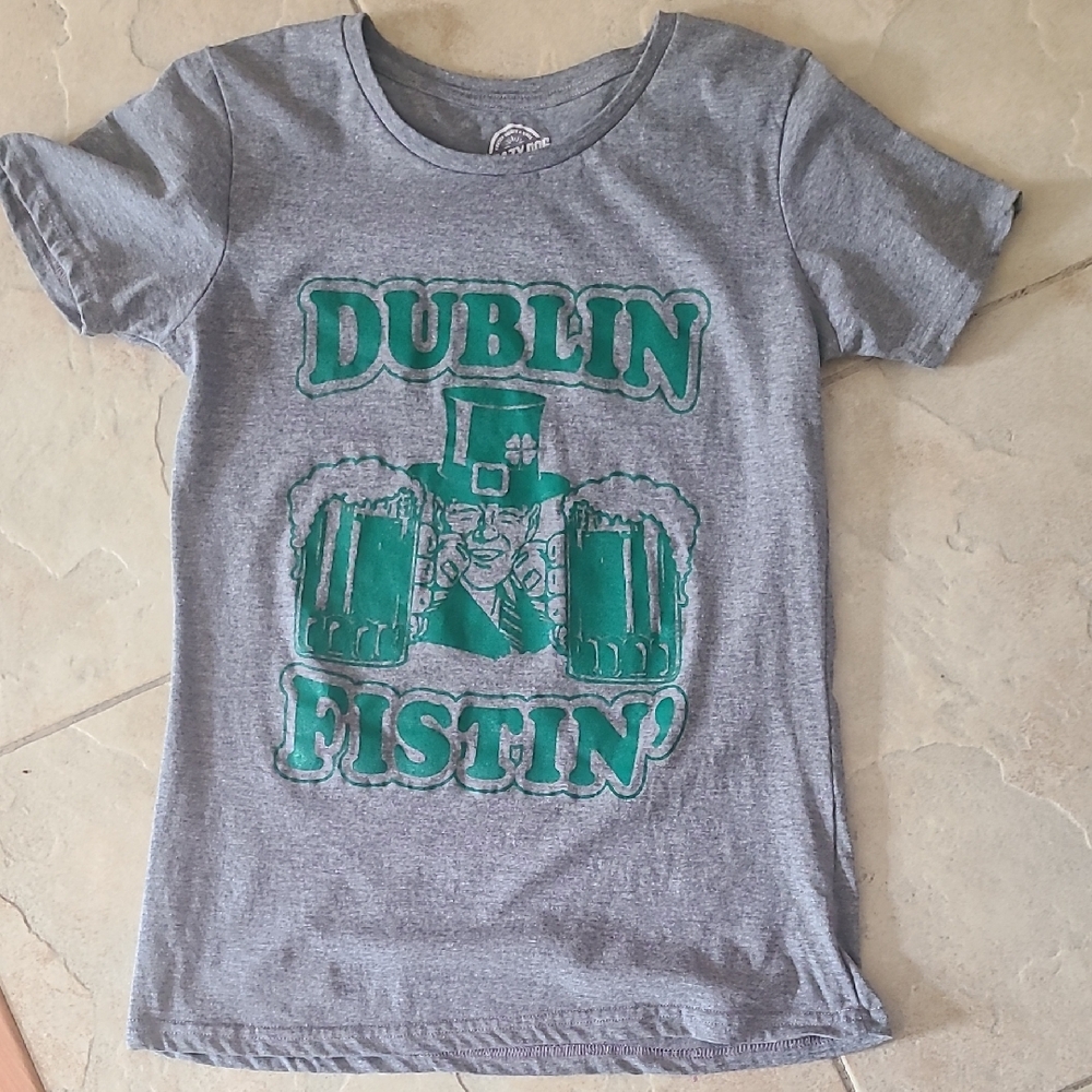Gray Kids Shirt with Green Graphic